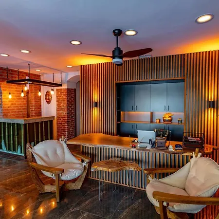 Hotel Akkan 3*