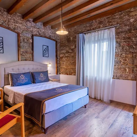 Akkan Hotel