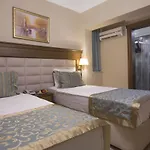 Ξενοδοχείο Akkan 3*